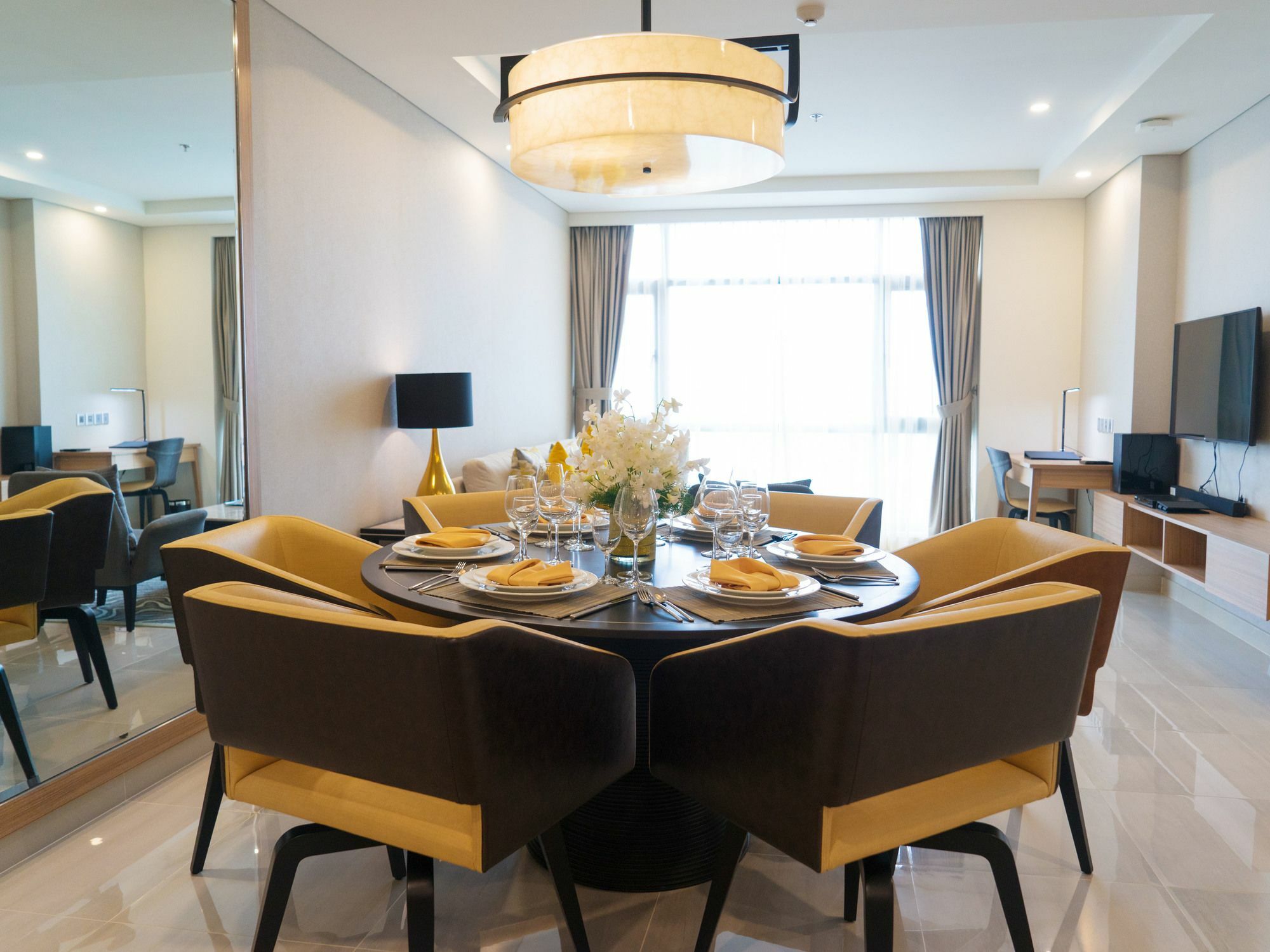 Căn Hộ Cao Cấp Oakwood Sài Gòn 5*